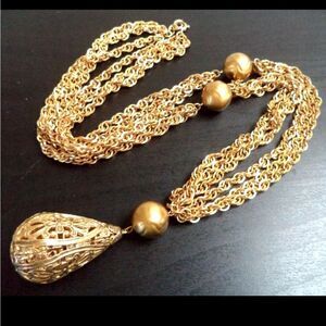 VINTAGE HEAVY GOLD TONE 29" NECKLACE EXCELLENT CONDITION